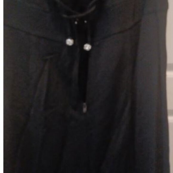 SOLD ON A DIFFERENT PLATFORM! - Picture 3 of 8